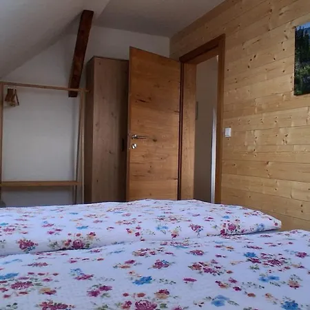 Goldblick Apartment